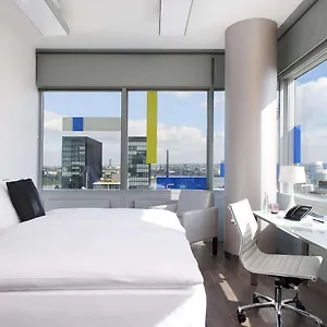 https://innside-duesseldorf-hafen.dortmundhotels.net