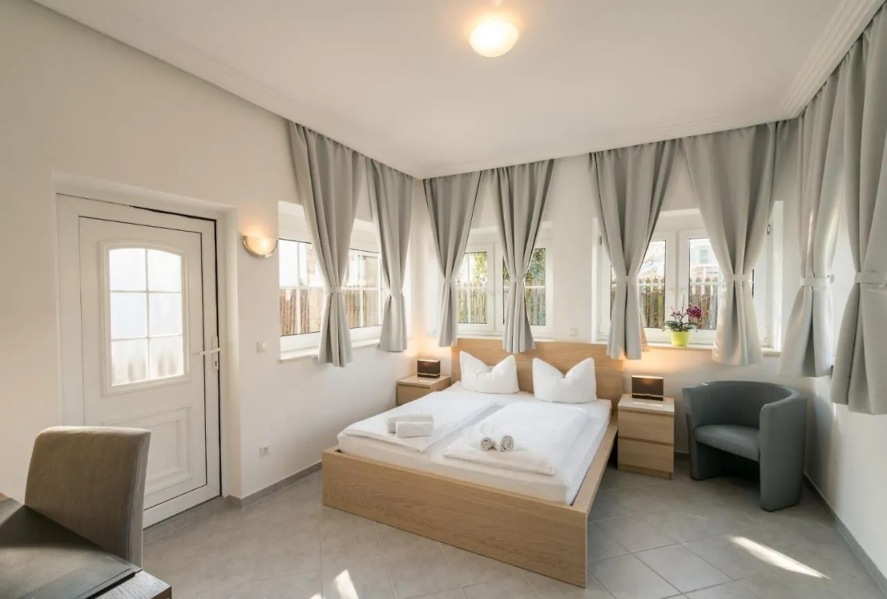Guenstigschlafen24 - Die Gunstige Alternative Zum Hotel Munich Maison d'hôtes